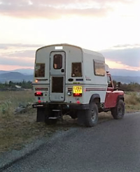 IP ROMINI CARAVAN ON LAND ROVER. 03.png